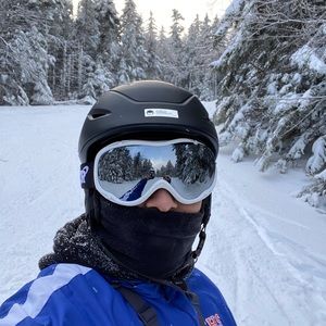 Meet your Posher, Alex